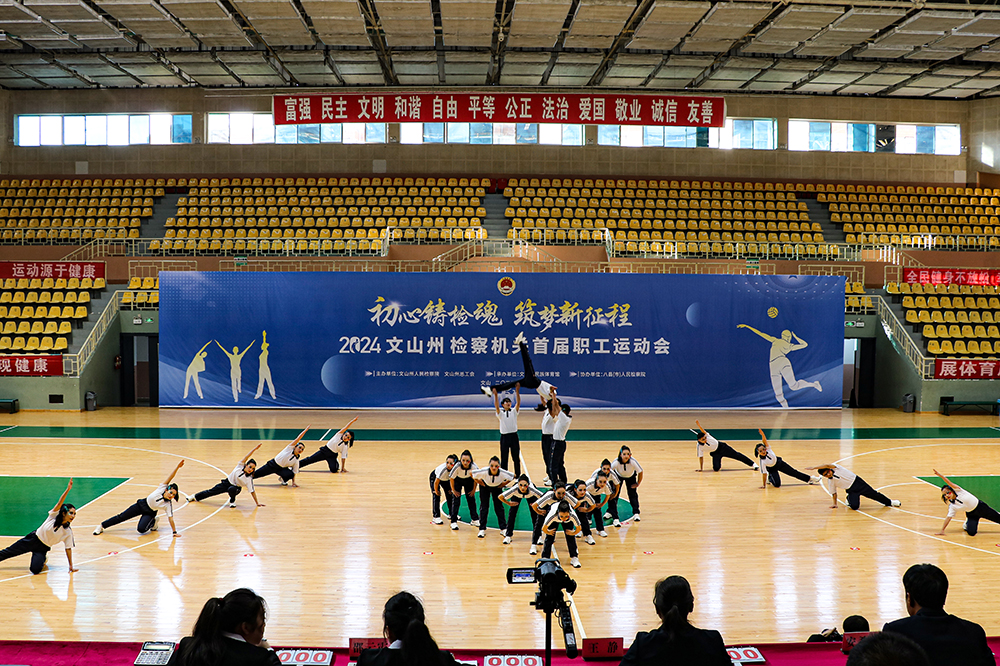 02.jpg